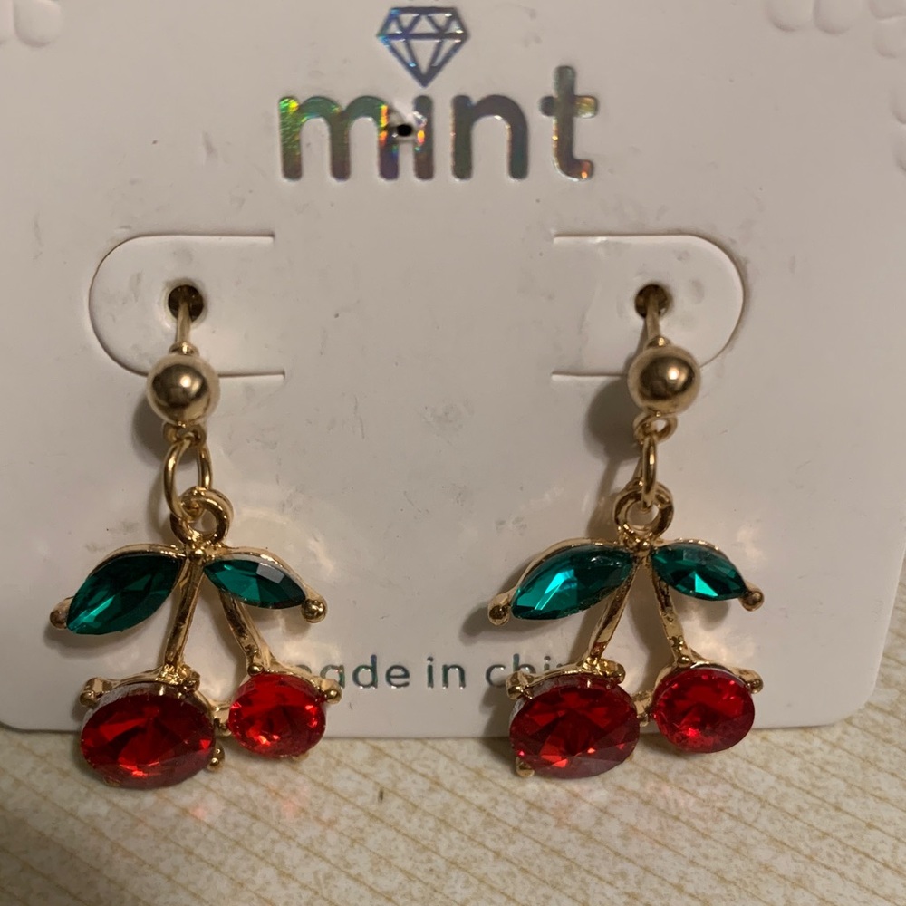 Mint Cherry Dangle Earrings - Red and Green NWT